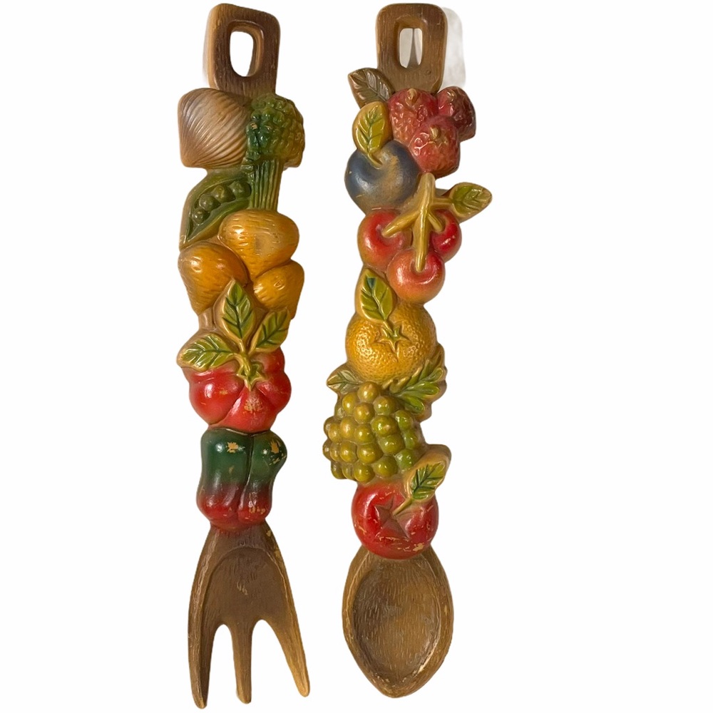 **SOLD** 
Retro Vegetable Fork & Spoon Plastic Wall Plaques
